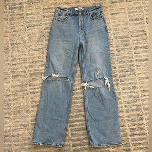 A&F 90s Relaxed Jean High Rise